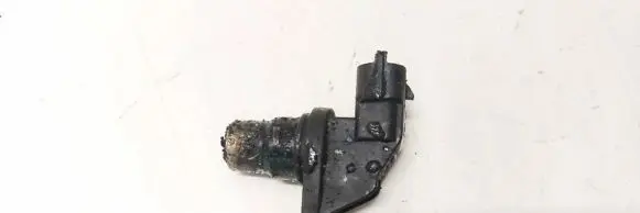 Volvo S60 Crankshaft position sensor 8631533 0232103033