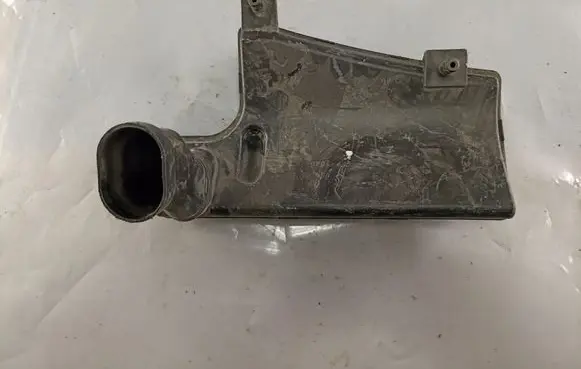Intake resonator
