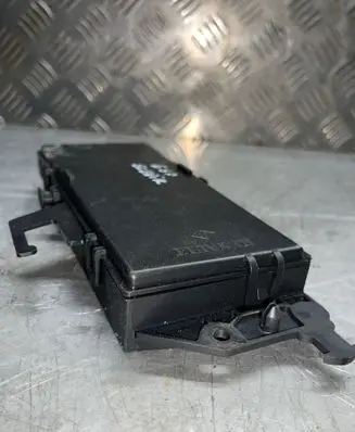 Renault Espace IV Comfort/convenience module 8200414829 21003297A 3297423730017