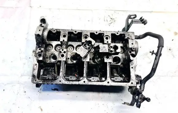 Seat Altea Engine head 038103373r