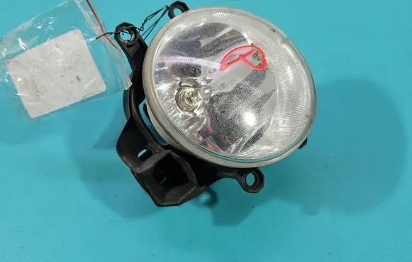 Toyota Auris E180 Front fog light 90008490 IMPRK1568536