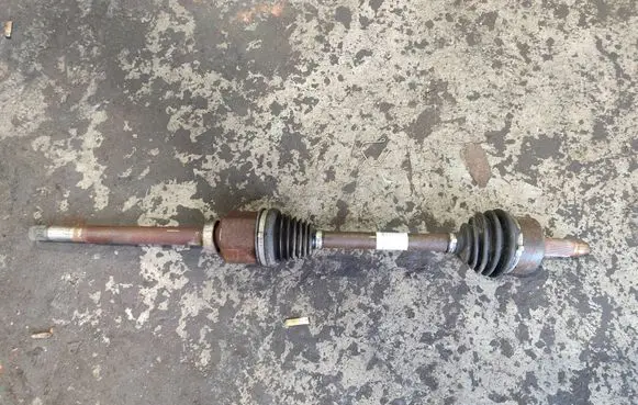 Mercedes-Benz Vito Viano W447 Front driveshaft A4473305400