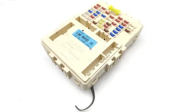 Hyundai ix35 Fuse module 919502S511