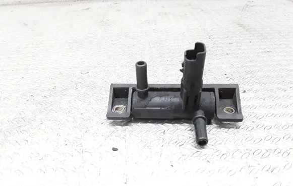 Fuel pressure sensor
