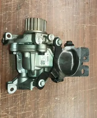 Renault Captur II Fuel injection high pressure pump 0445010763 167003606R
