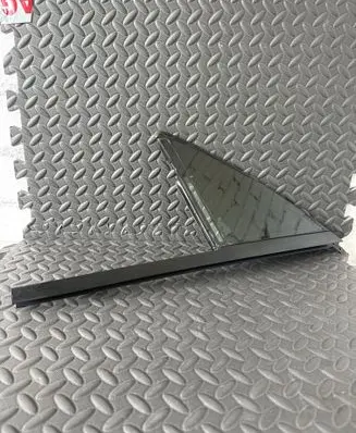 Volkswagen Touareg II Front door vent window glass four-door 7P6845113 7P0845113 7P5845113