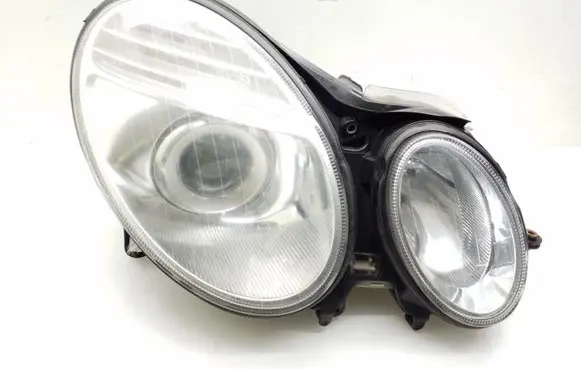 Mercedes-Benz E W211 Headlight/headlamp 084401126R