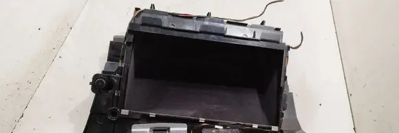 BMW X3 E83 Glove box 00076121456