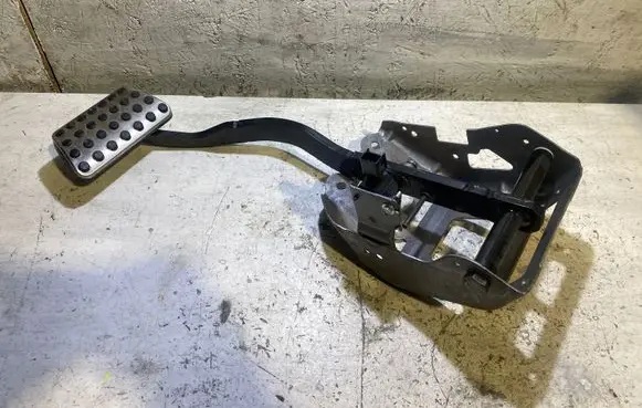 Dodge Challenger Brake pedal