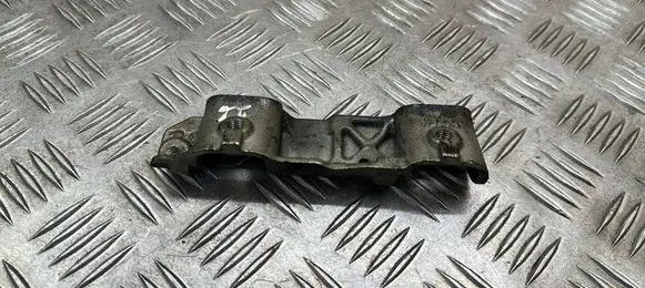 Jaguar XJ X351 Fuel Injector clamp holder 9X2Q9W276B