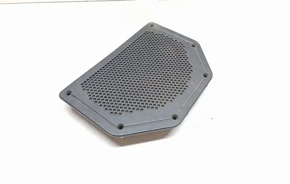 BMW 1 E81 E87 Subwoofer grill/trim 6925328