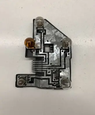 Opel Vectra B Tail light bulb cover holder 90568047