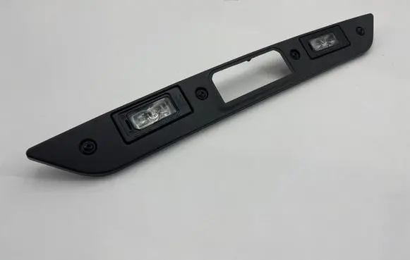 Cupra Formentor Trunk door license plate light bar 5FF827335B