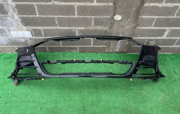 Audi E-tron GT Rear bumper