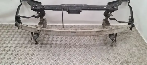 Mercedes-Benz C W204 Radiator support slam panel A2046200072