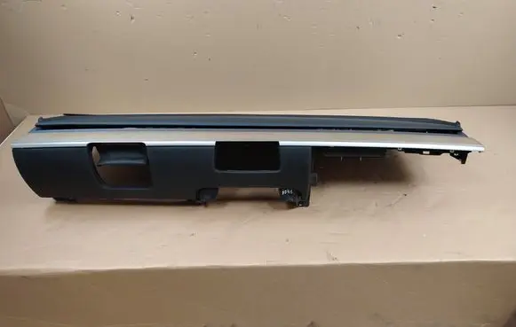 Tesla Model Y Dashboard 168426198A 168426100A