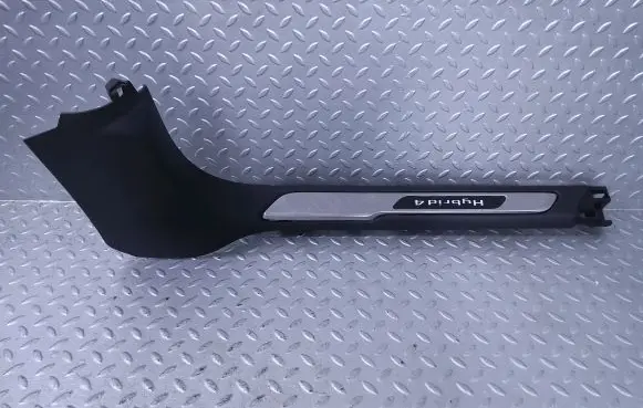 Citroen DS5 Front sill trim cover 9673401977 9673401577 9673405477