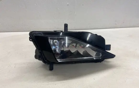 Volkswagen Golf Sportsvan Front fog light 510941661E 11281030000