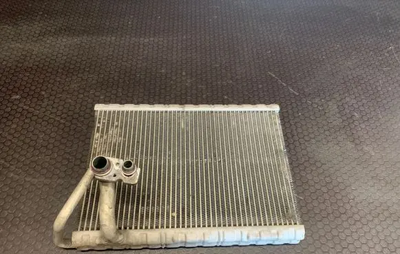 Peugeot 5008 Air conditioning (A/C) radiator (interior) S3724005
