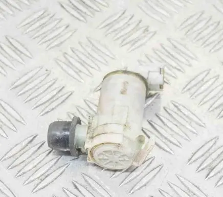 Nissan Patrol Y61 Windscreen/windshield washer pump MC212 2224621A