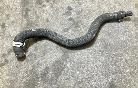 Land Rover Evoque II Engine coolant pipe/hose L8D218K596CA