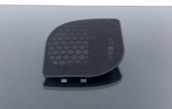 Side speaker trim/cover