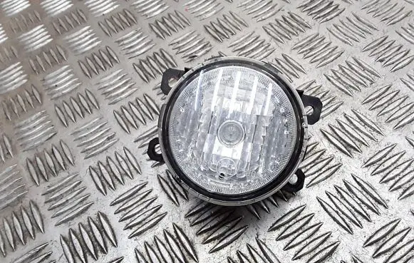 Suzuki Ignis Front fog light 3658054p00000