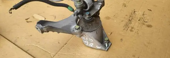 Honda Civic Engine mount vacuum valve 121212