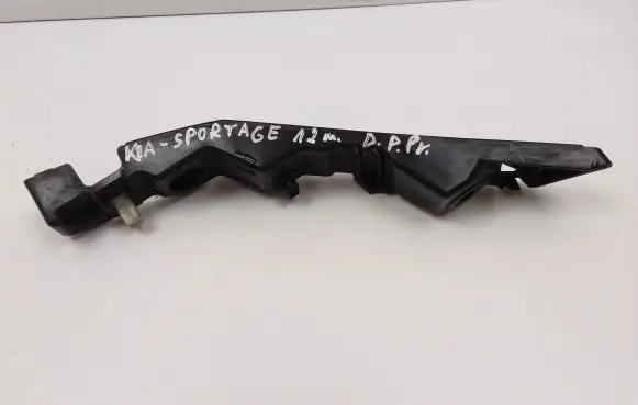 KIA Sportage Front bumper mounting bracket 865143U000