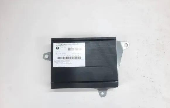 Jeep Compass Radio/CD/DVD/GPS head unit 05064141AL