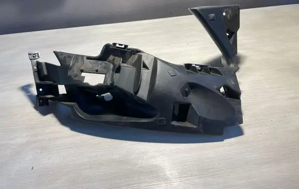 Peugeot Traveller Front bumper mounting bracket 1591980X