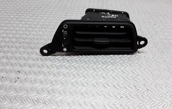 Ford Mondeo MK IV Rear air vent grill 6M21U246W03