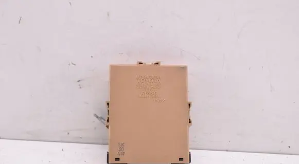 Toyota Prius (XW20) Gateway control module 8911147050