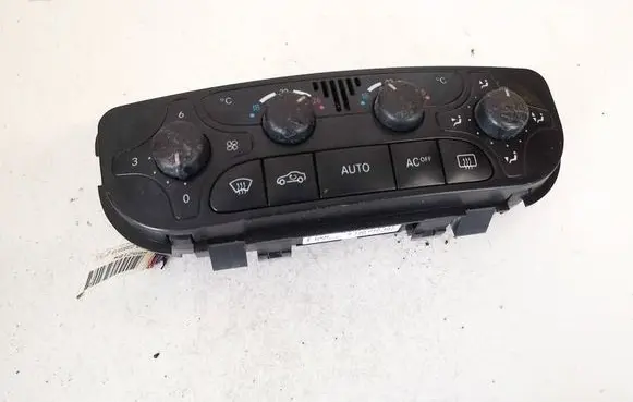 Mercedes-Benz C W203 Climate control unit a2098300085 9140010497