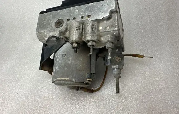 BMW 5 E39 ABS Pump 34511090910 0265217000 66531122