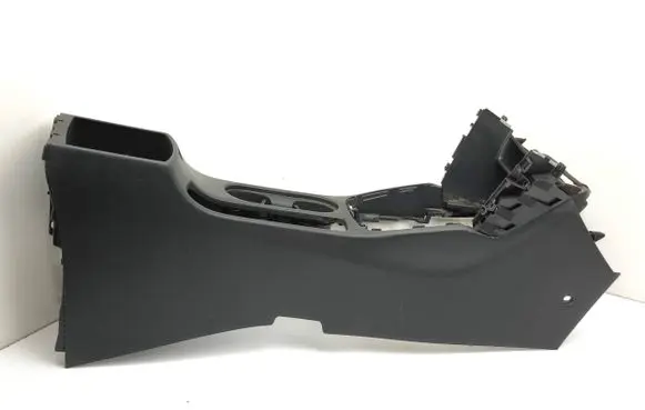 Hyundai Kona I Center console 84611CM500
