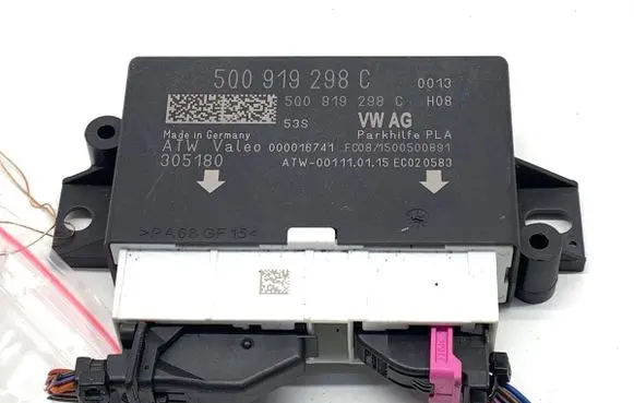 Volkswagen PASSAT B8 Parking PDC control unit/module 5Q0919298C
