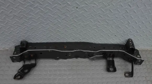 Top upper radiator support slam panel