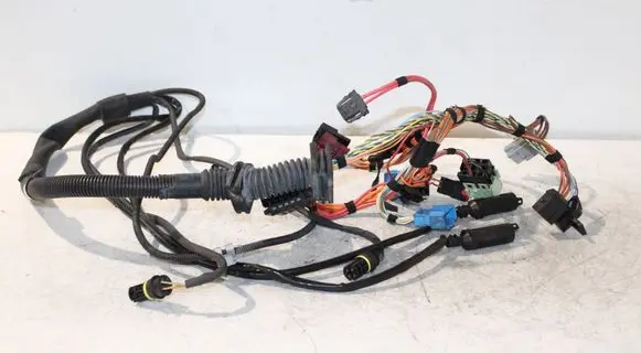 BMW 5 E60 E61 Engine installation wiring loom 7529699 7529700