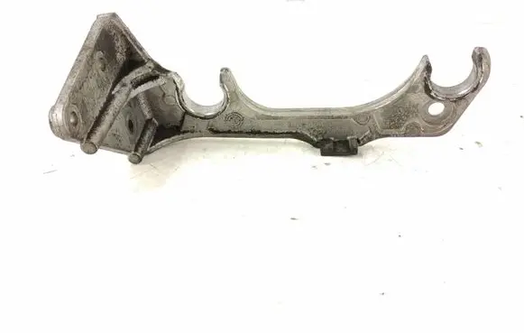 Mercedes-Benz GLK (X204) Air filter cleaner box bracket assembly A6510940127 6510940127