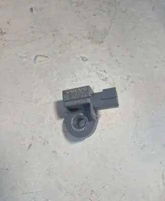 Volvo V40 Airbag deployment crash/impact sensor 31360983 042223197718