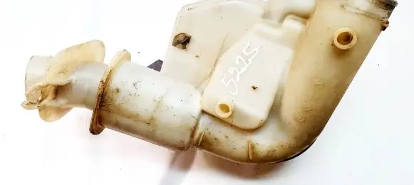 Mazda 323 Vacuum air tank RF1G
