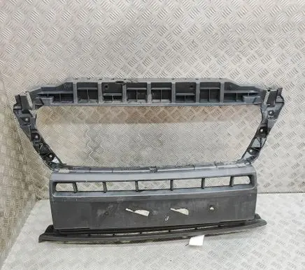 Peugeot Boxer Front grill 1315077070