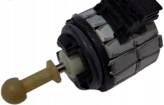 BMW X5 E70 Headlight level adjustment motor 63117207574