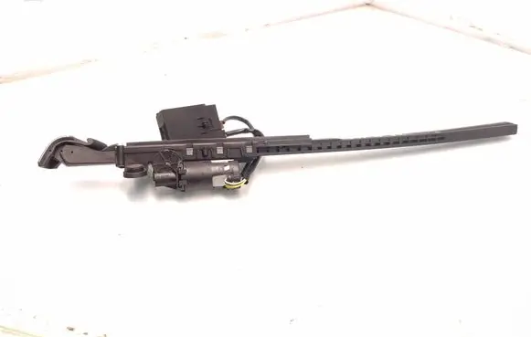 BMW 3 E92 E93 Seat belt adjustment motor RH983397