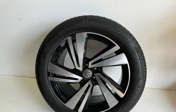 R20 alloy rim