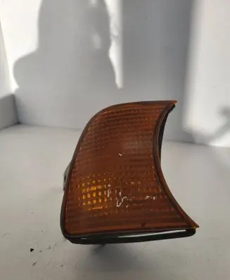 BMW 5 E39 Front indicator light 1384034