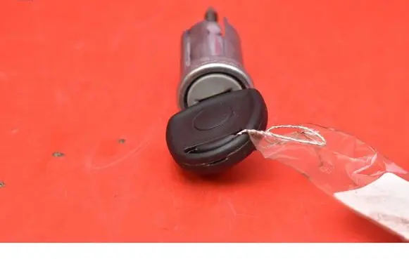 Opel Meriva A Ignition lock 