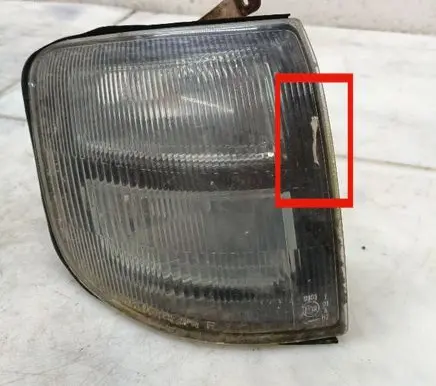 Mitsubishi Pajero Front indicator light 21087233