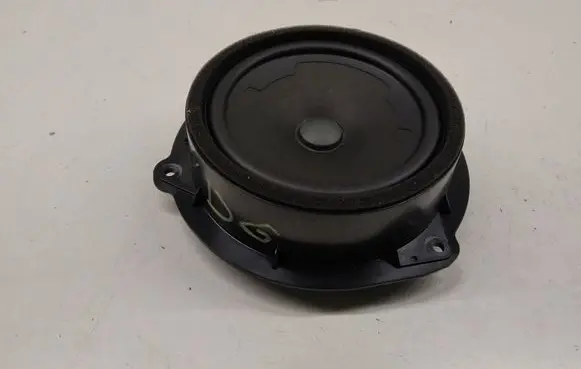 Audi A5 Rear door speaker 140525